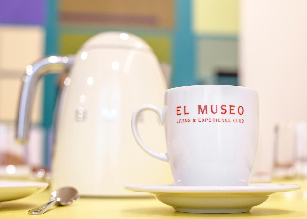 Graffiti Suites El Museo Málaga Eksteriør billede